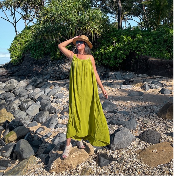 Nap Loungewear Relaxed Midi Dress in Moss Green, OSFA - Picture 3 of 10